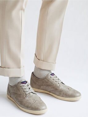 Ben Sherman Nicholas‎ wingtip Oxford lt gray PU size 8